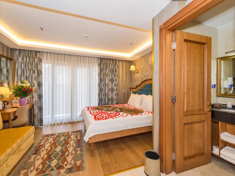 Aprilis Gold Hotel