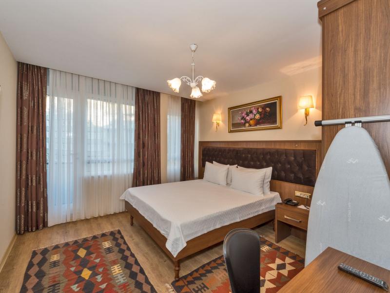 Aprilis Gold Hotel