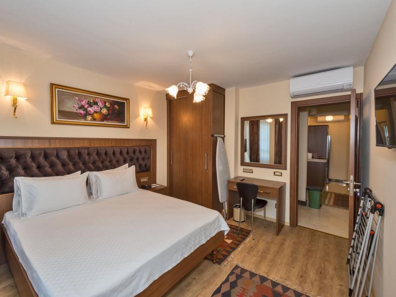 Aprilis Gold Hotel