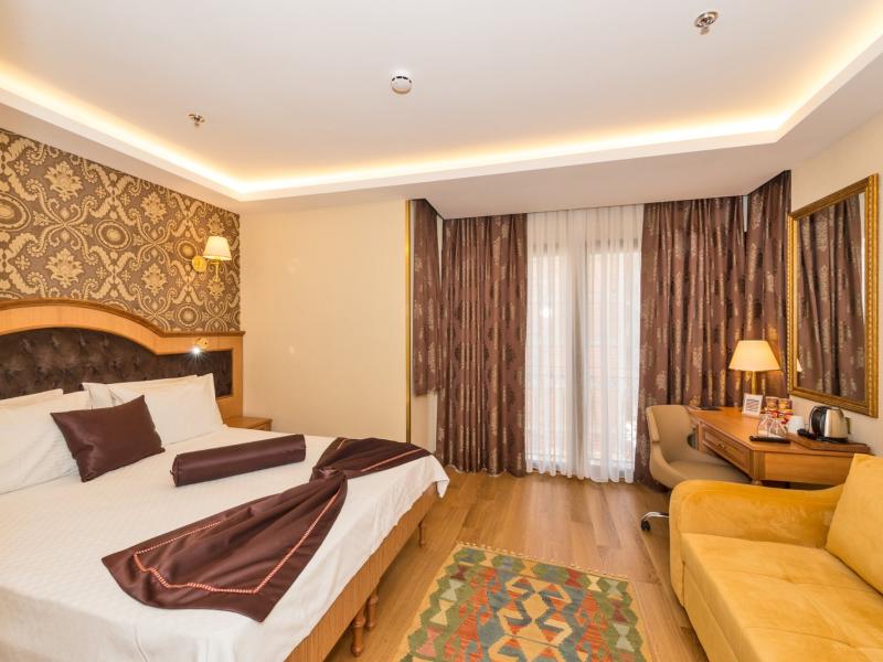 Aprilis Gold Hotel