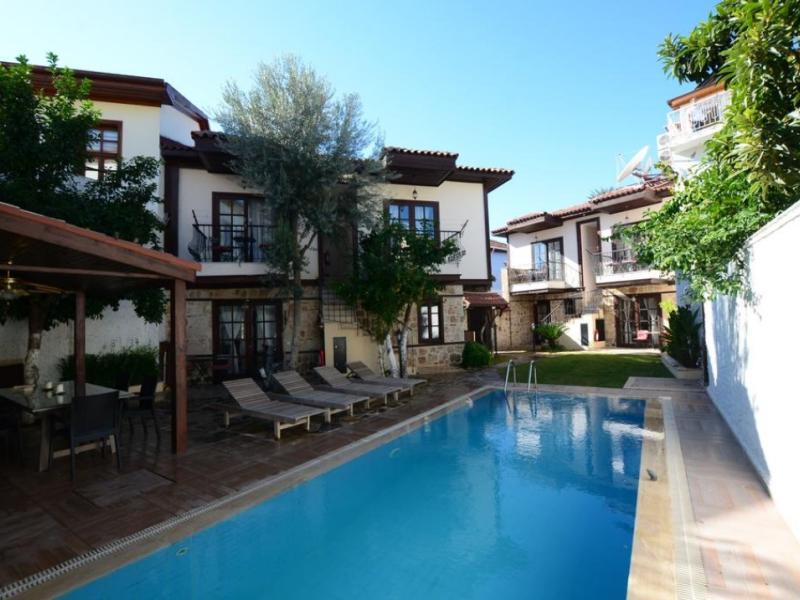 The Suite Apart Hotel