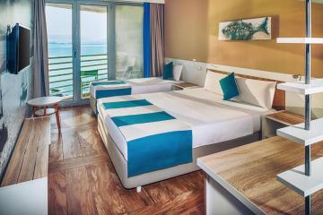 Отель Carine Hotel Delfin Черногория, Биела, фото 4