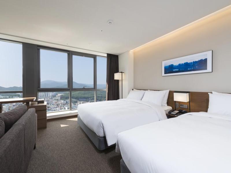 Ramada Encore by Wyndham Busan Haeundae