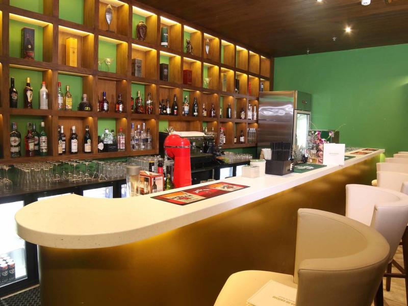 Park Regis Lotus Hotel