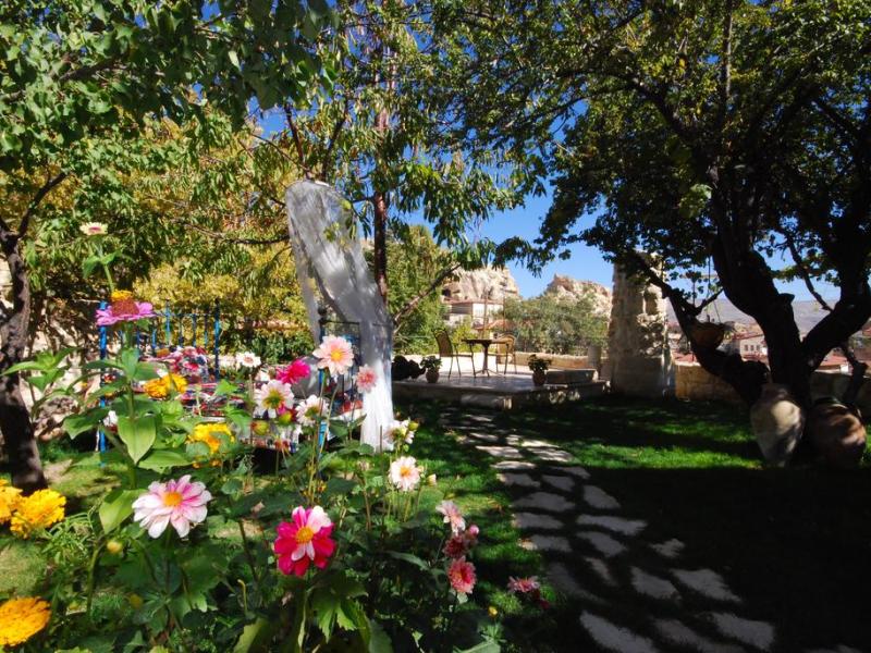 Melekler Evi Cave Hotel