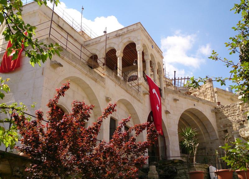 Melekler Evi Cave Hotel