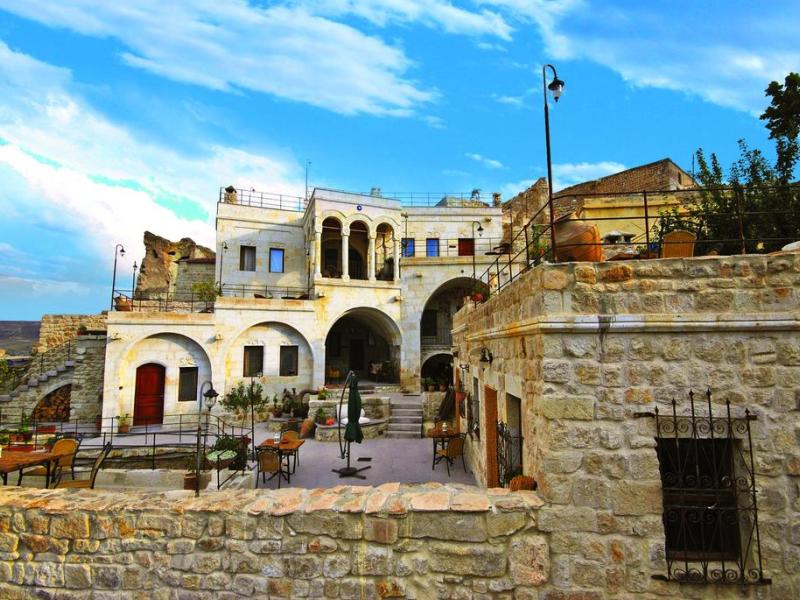 Melekler Evi Cave Hotel