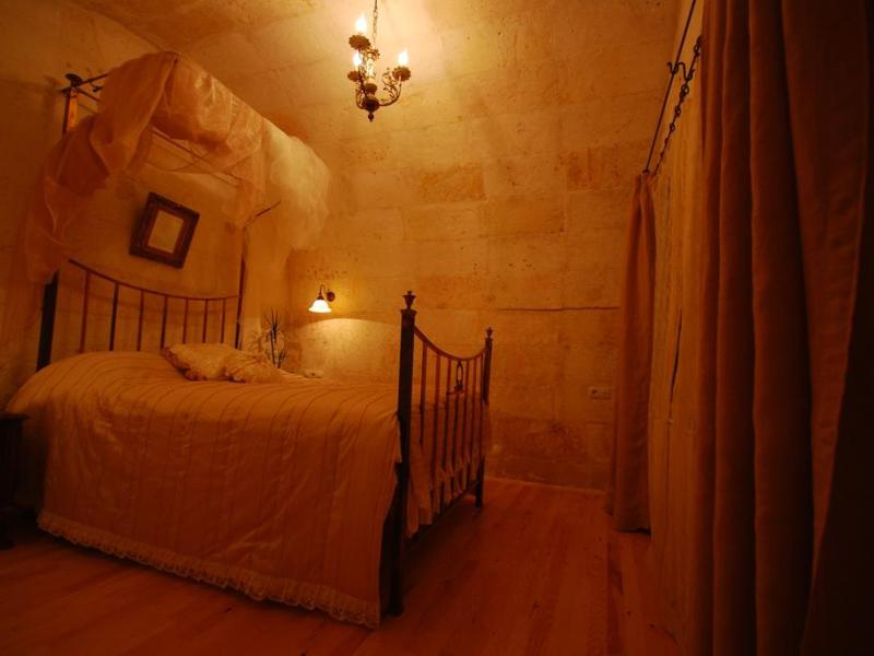 Melekler Evi Cave Hotel