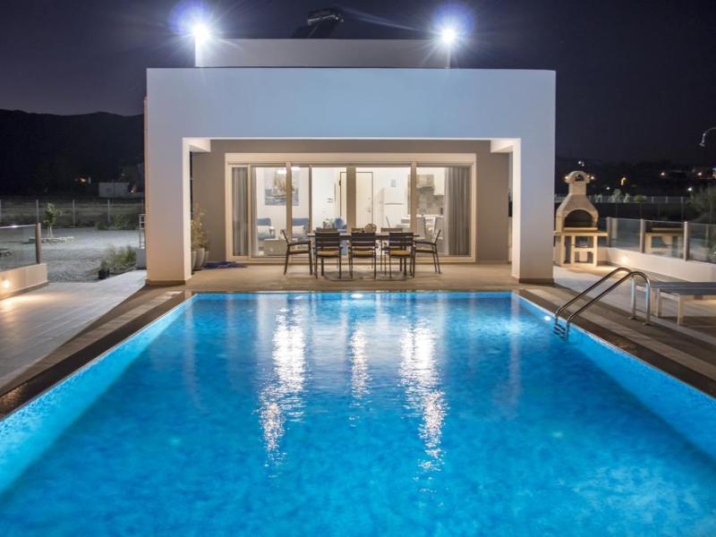 Aegean Horizon Beachfront Villas