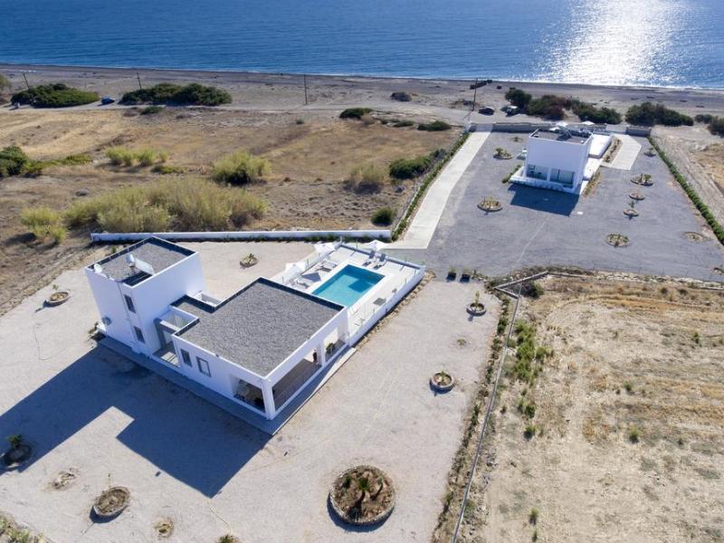Aegean Horizon Beachfront Villas
