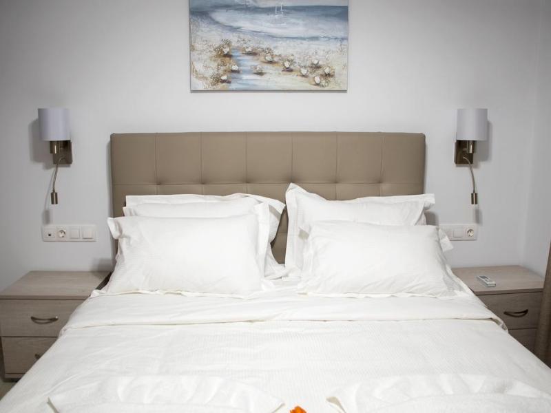 Aegean Horizon Beachfront Villas