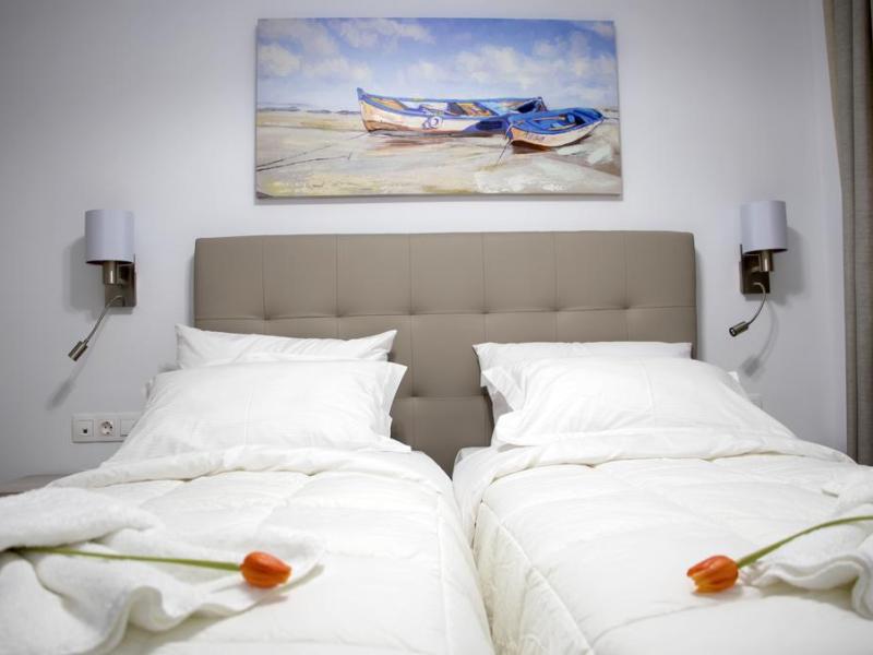 Aegean Horizon Beachfront Villas