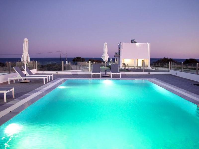 Aegean Horizon Beachfront Villas