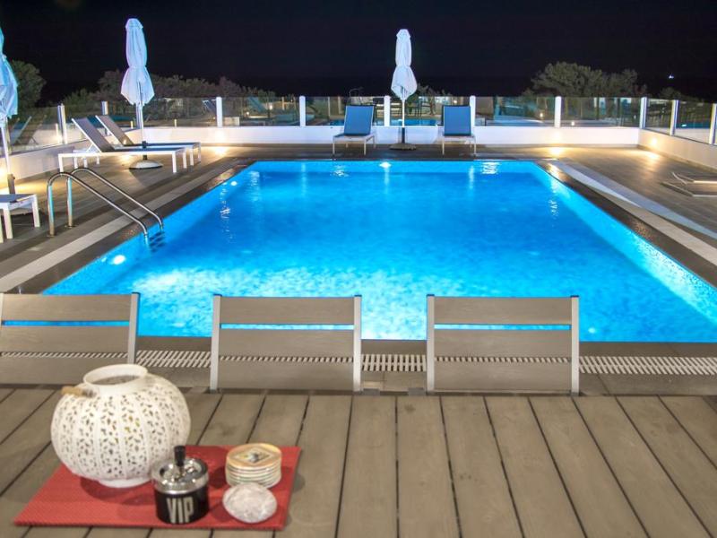 Aegean Horizon Beachfront Villas