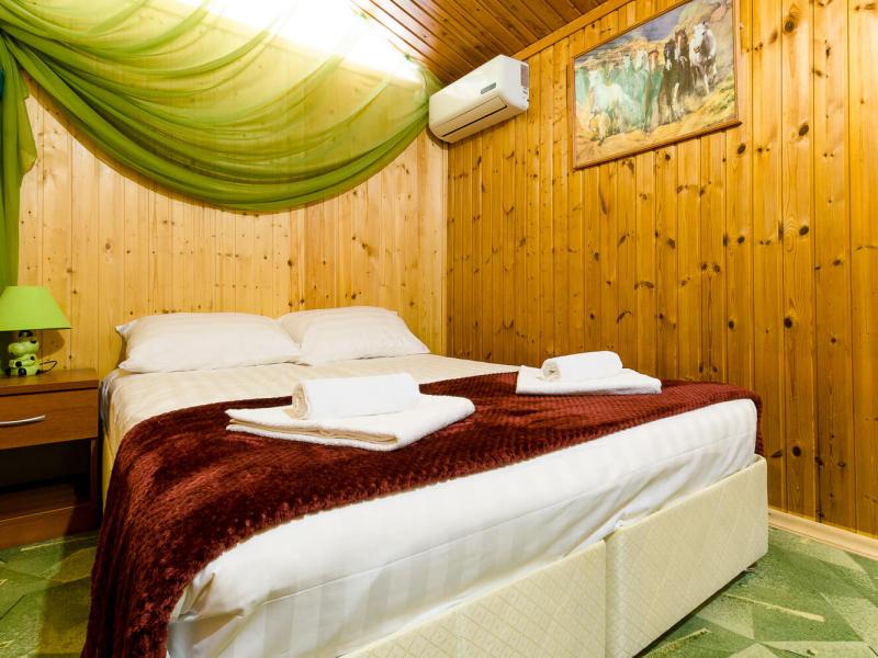 Банановый рай (ул. Медовая)