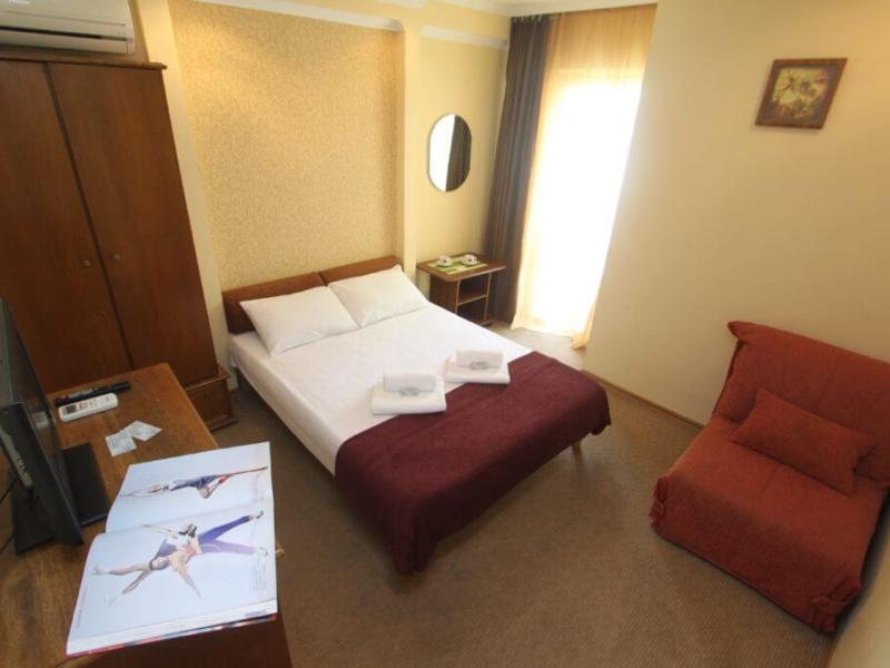 Банановый рай (ул. Медовая)