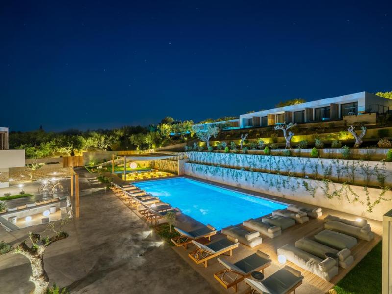 Zante Maris Suites