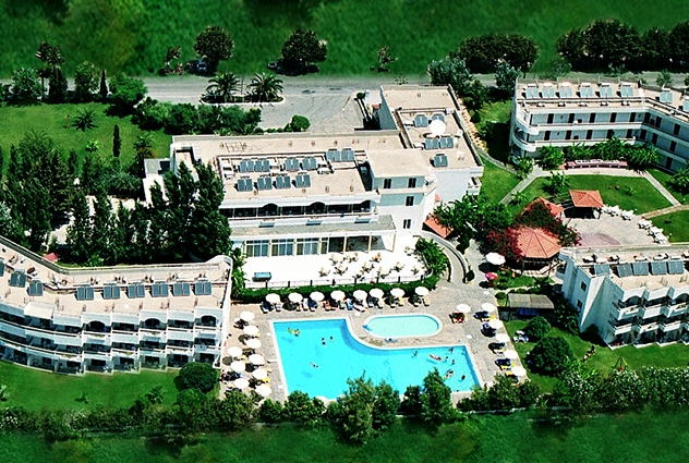 Delfinia Resort