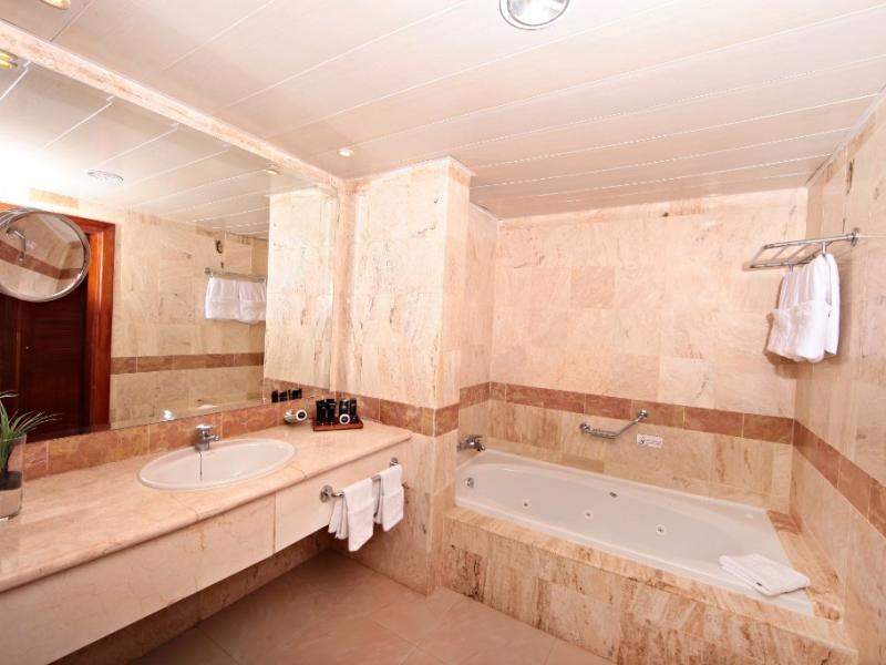 Bahia Principe Grand Aquamarine