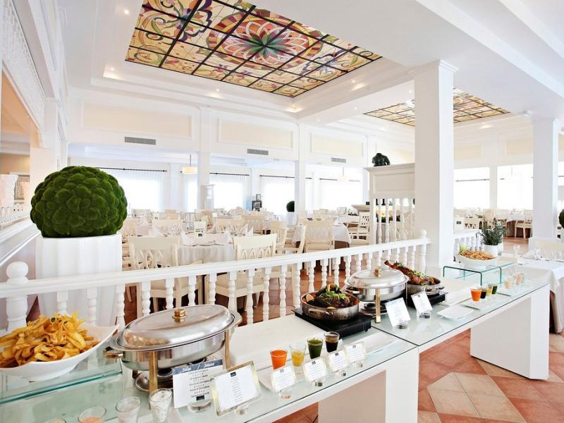 Bahia Principe Grand Aquamarine