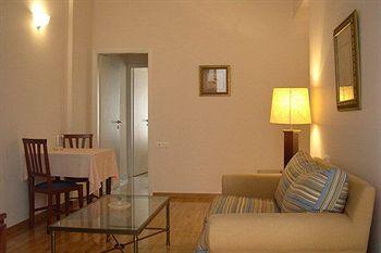 Delice Hotel Apartments