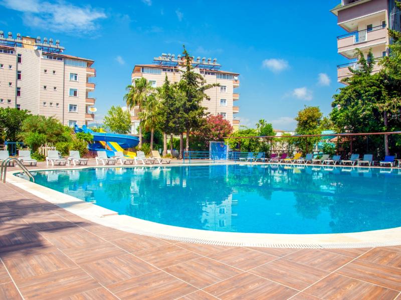 Grand Bahama Beach Hotel