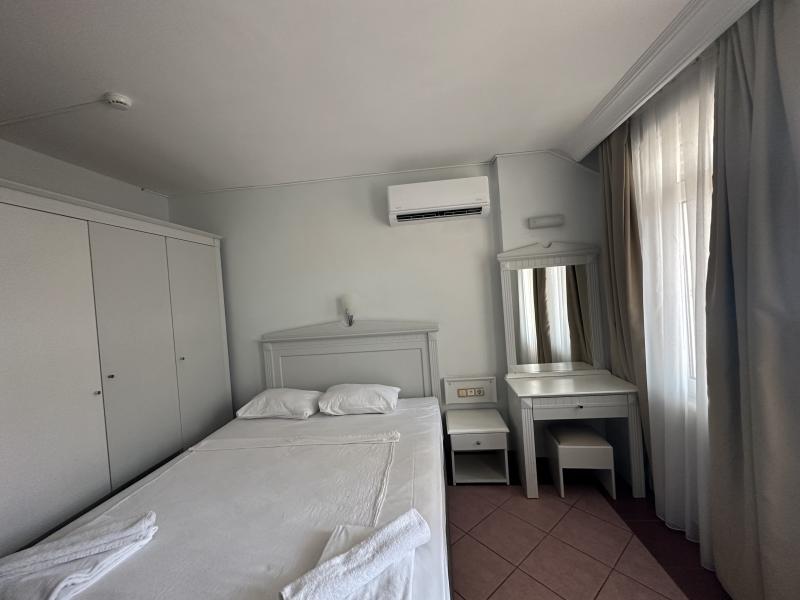 Grand Bahama Beach Hotel