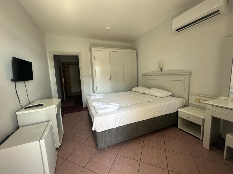 Grand Bahama Beach Hotel