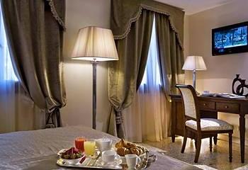 Отель Hotel Dell' Opera Venice Италия, Венеция, фото 2