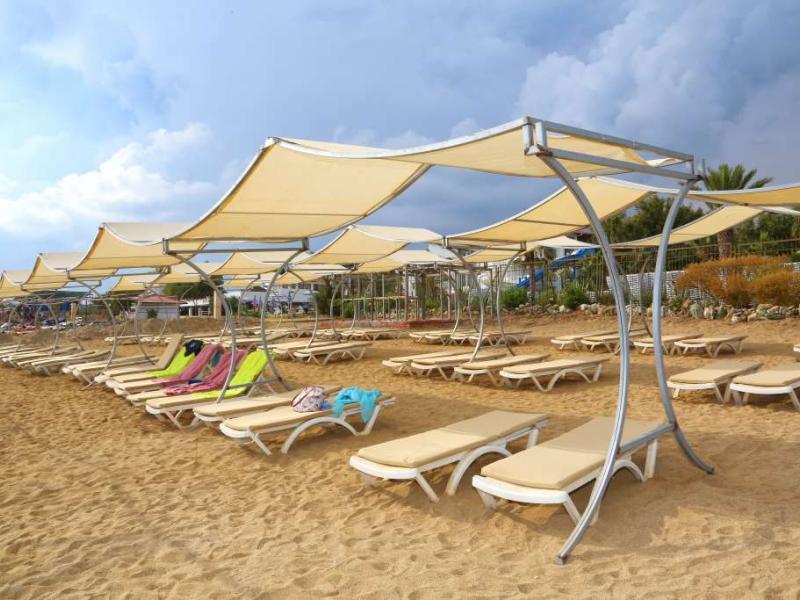 Bayar Garden Beach Holiday Village