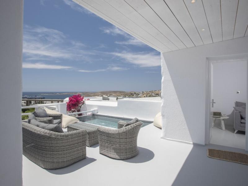 Paros Palace