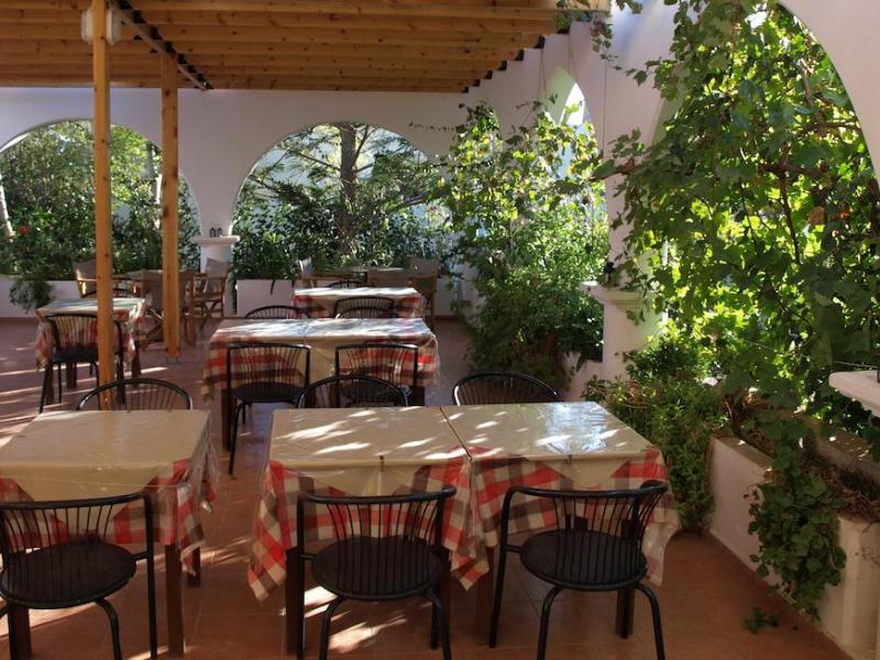 Eristos Beach Hotel