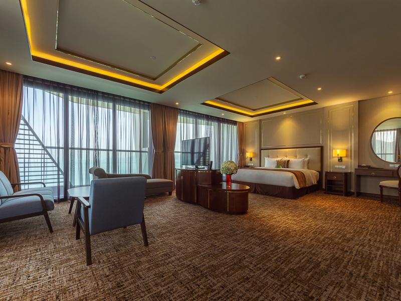 Royal Beach Boton Blue Hotel & Spa