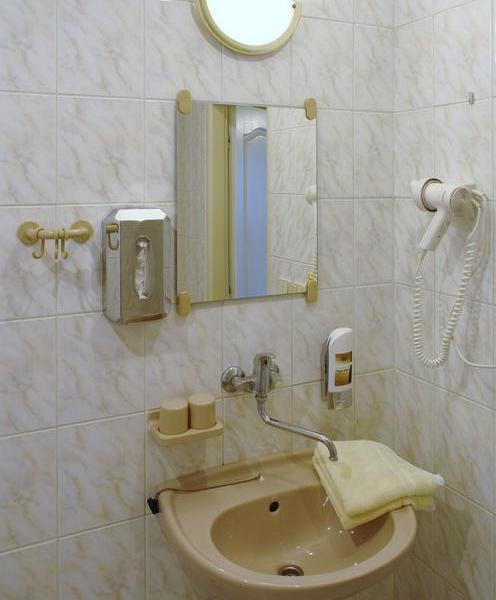 Pod Hradom Penzion