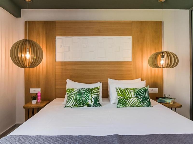 Sunshine Hotel Malia