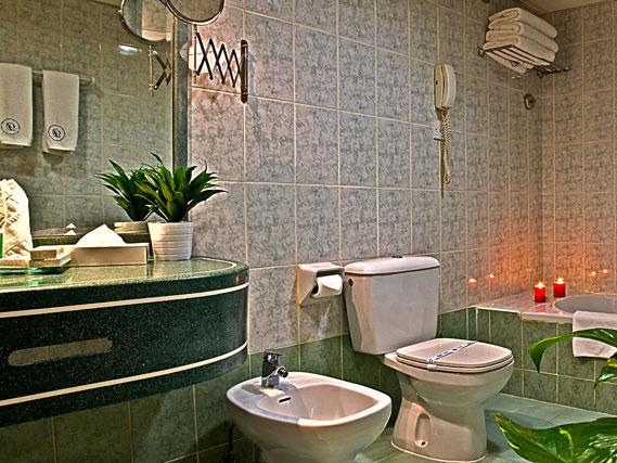 Sadaf Delmon Hotel (GSS Avenue Hotel)