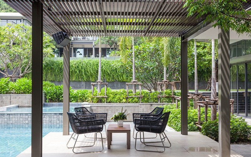 CasaBay Luxury Pool Villas