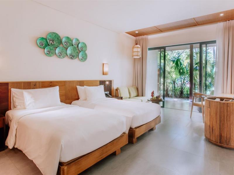 Dusit Princess Moonrise Beach Resort