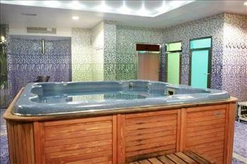 Hotel Deloix Aqua Center