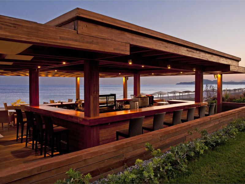 Elysium Elite Suites & Spa