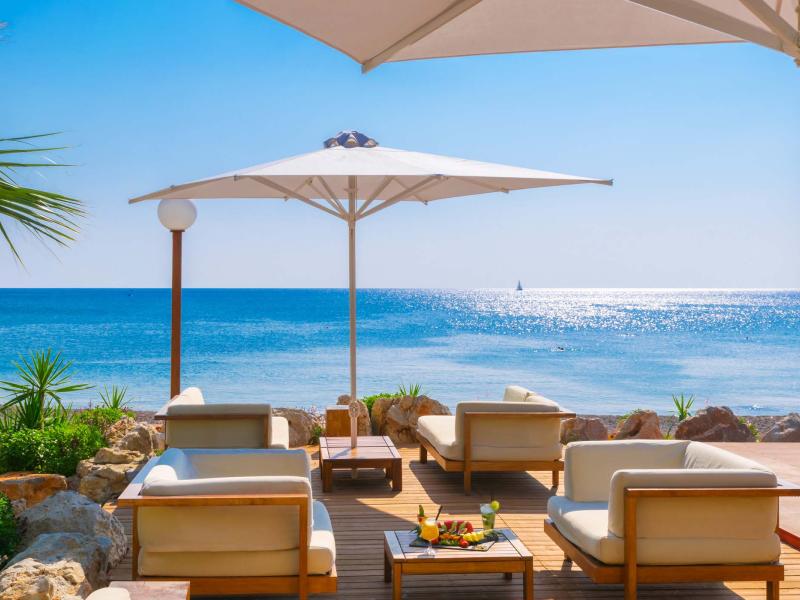 Elysium Elite Suites & Spa