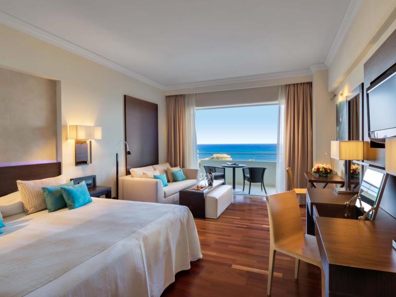 Elysium Elite Suites & Spa
