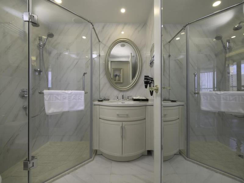 Melia Vinpearl Nha Trang Empire