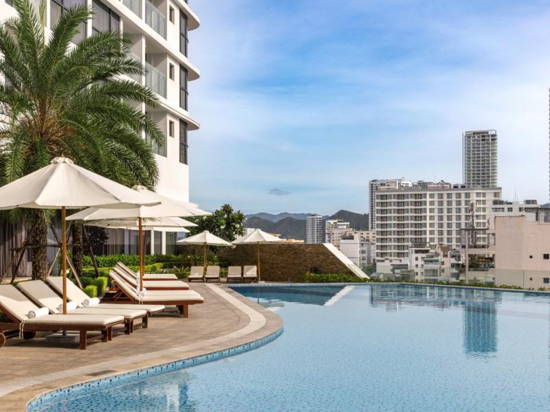 Melia Vinpearl Nha Trang Empire