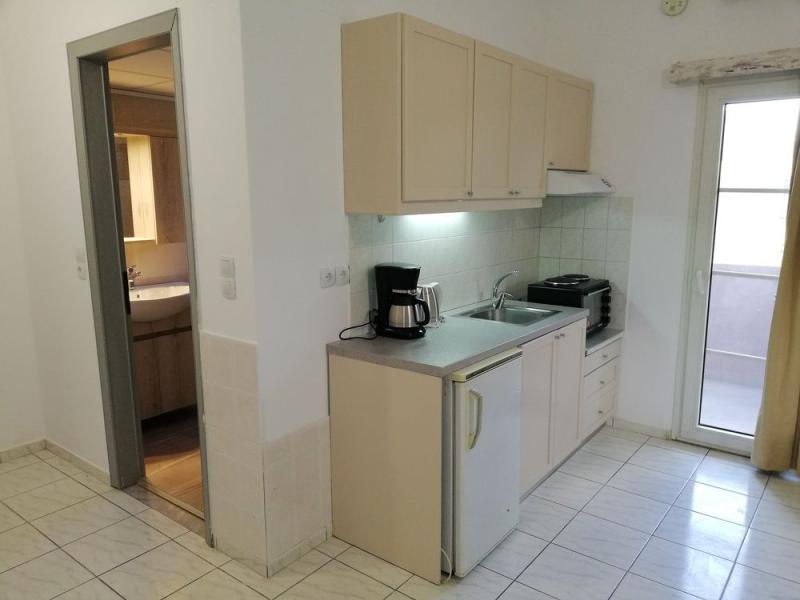 Evina Rooms & Villas