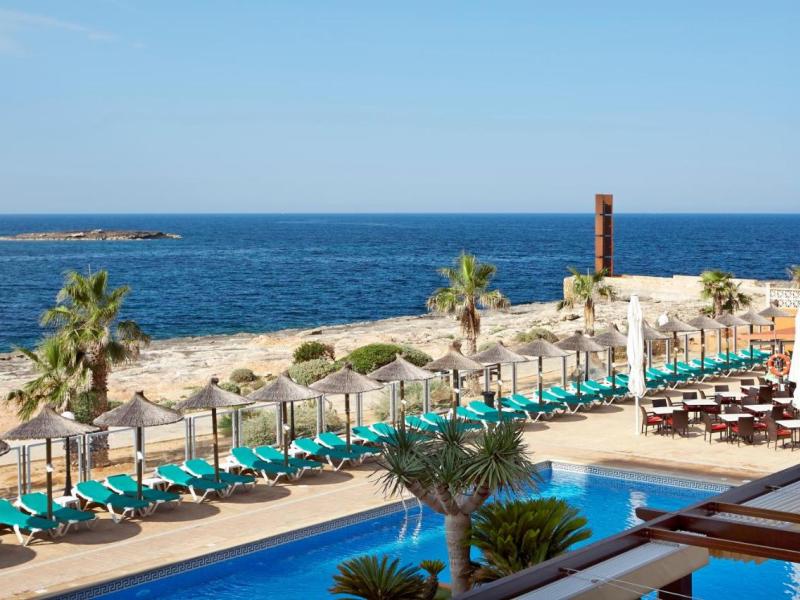 Universal Hotel Romantica