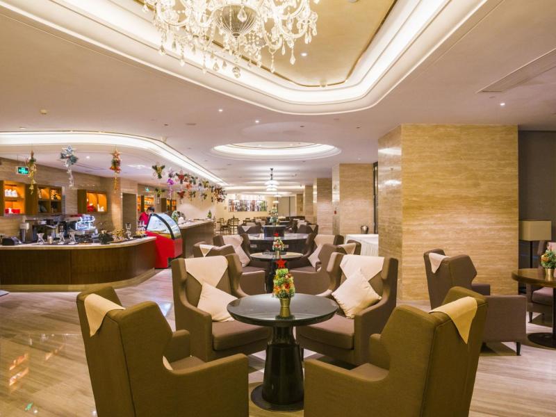 St. Fleur Conifer Haikou Hotel