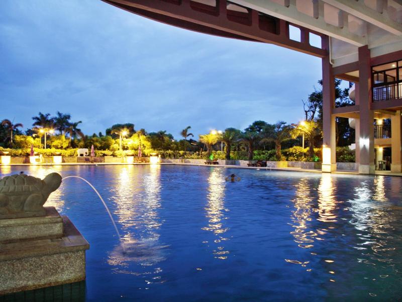 Hainan Golden Sunshine Hot Spring