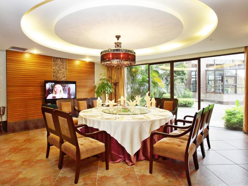 Hainan Golden Sunshine Hot Spring