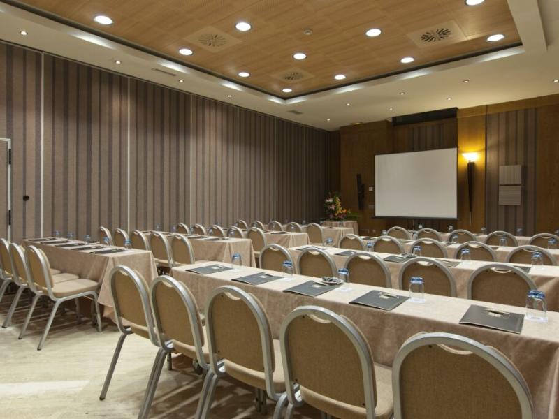 Tryp Cordoba